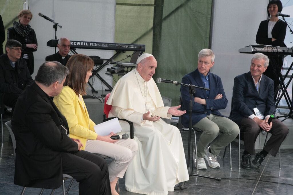 As Palavras Do Papa Francisco Na Aldeia Pela Terra Movimento Dei